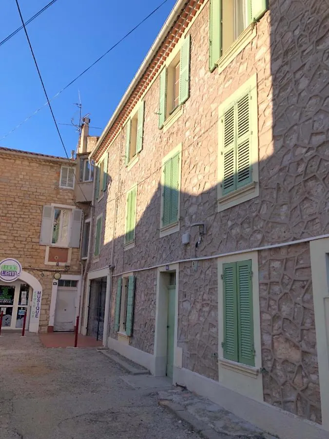 A La Gare ! T2 Hyeres Apartment